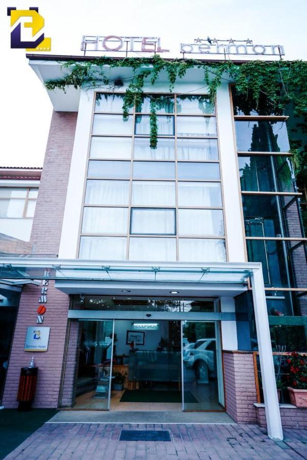 Hotel Bermon Tirana Kültér fotó