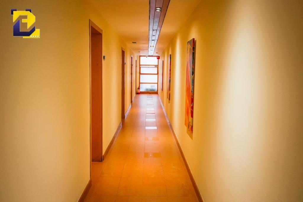 Hotel Bermon Tirana Kültér fotó